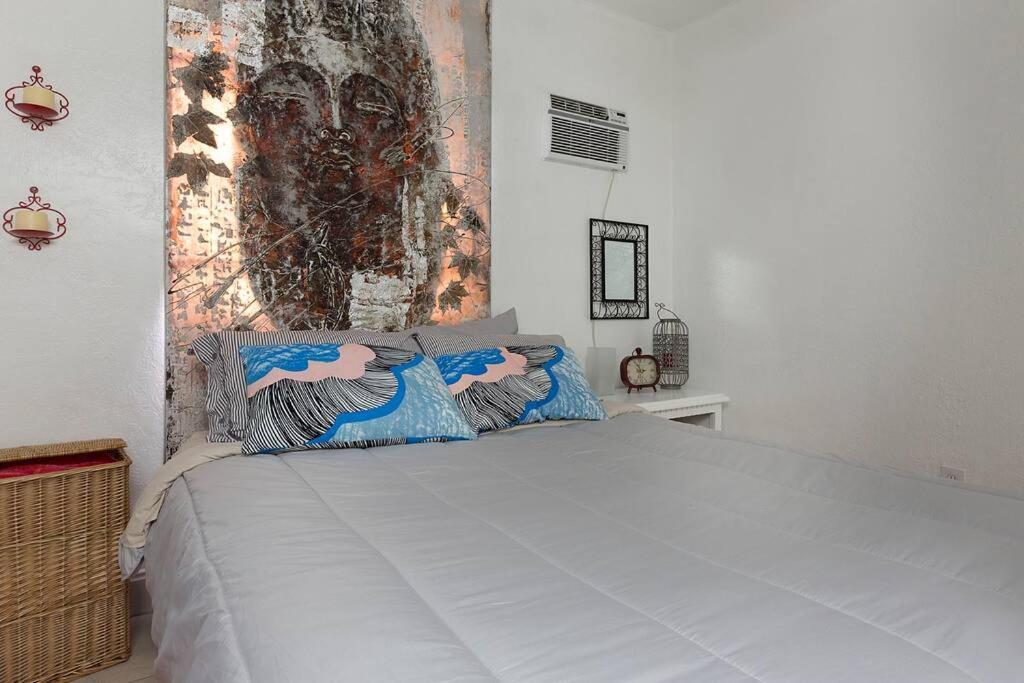 1 Bedroom Apt Near Coconut Grove Майами Экстерьер фото